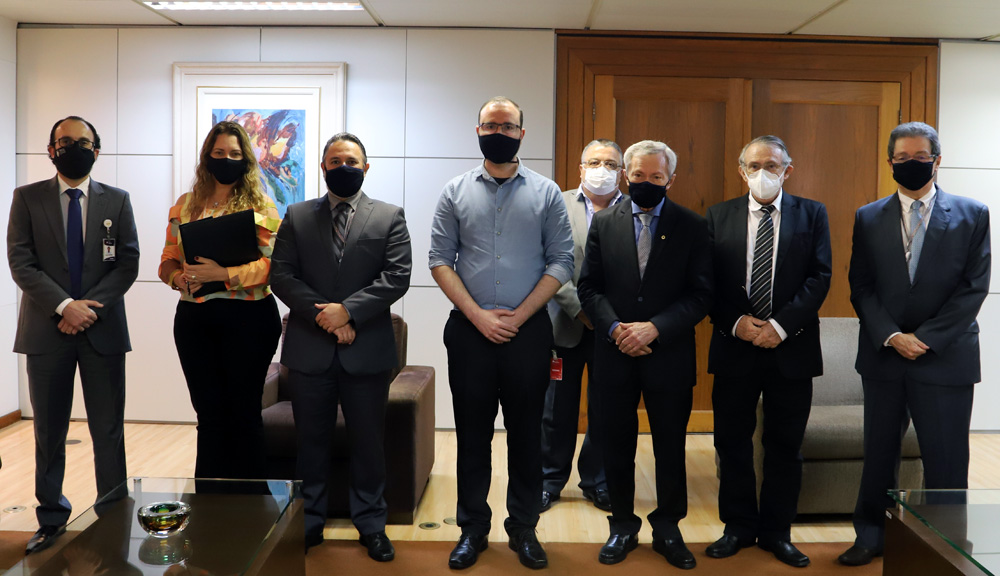 O servidor foi empossado no Salão Nobre do TCEMG (Foto: Thiago Rios Gomes) 